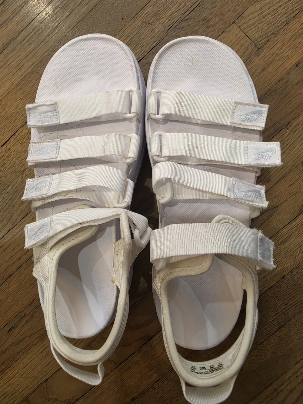 Nike Icon Classic platform sandals Size 9 PLATIMUM WHITE Platform